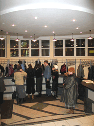 Увеличить фотографию входа